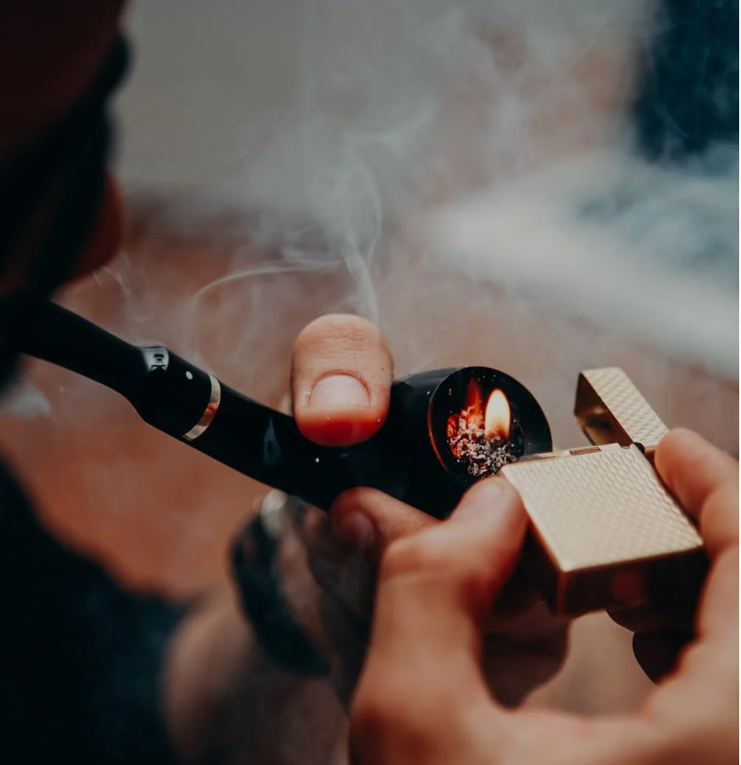 Tobacco-Scented Colognes: Sexy, Mature, and Refined Luxury