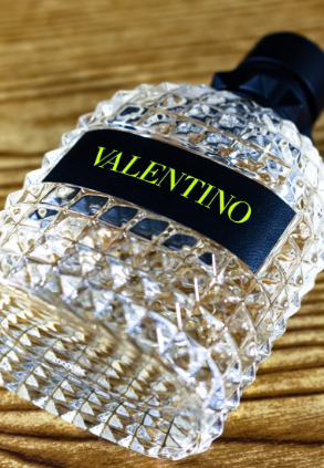 bottle of valentino perfume