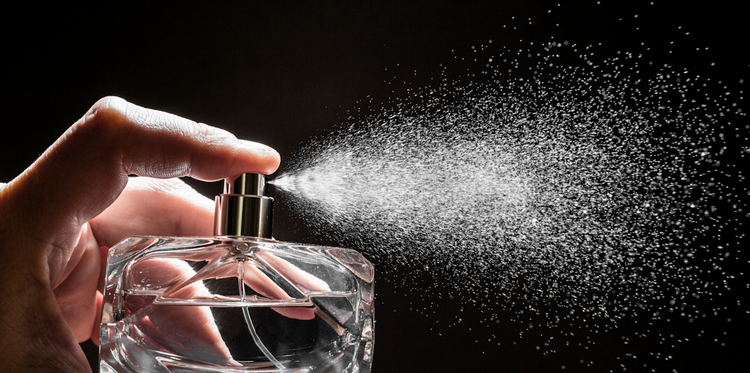 Serge Lutens Perfumes and Colognes